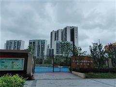 马王庙地铁站口玺樾台门面出租
